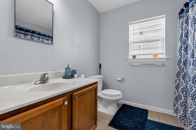 46 LOUISE LN, Trenton, NJ 08618