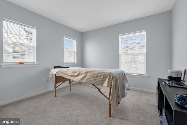 46 LOUISE LN, Trenton, NJ 08618