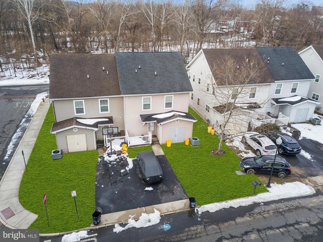 46 LOUISE LN, Trenton, NJ 08618