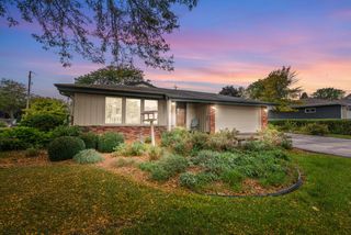 1961 17th AVENUE, Grafton, WI 53024