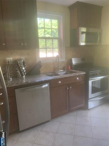 148 Nesbit Street 1, Weehawken, NJ 07086