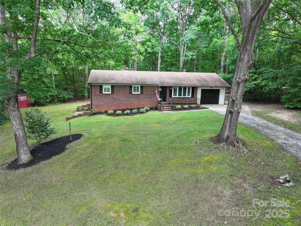 127 Alexis Forest Drive, Stanley, NC 28164