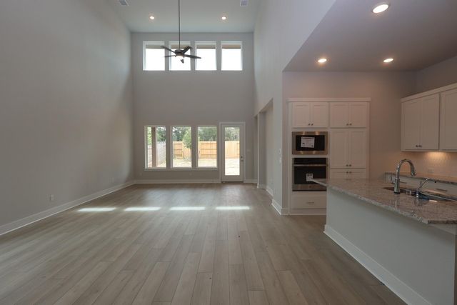 6909 Nubuck Drive, Montgomery, TX 77316