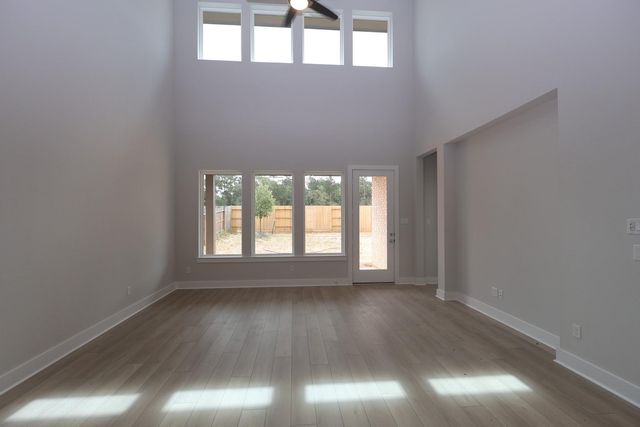 6909 Nubuck Drive, Montgomery, TX 77316