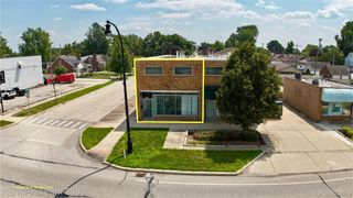 17107 ECORSE Road, Allen Park, MI 48101