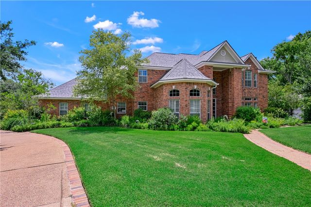 1402 Millcreek Court, College Station, TX 77845