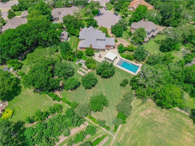 1402 Millcreek Court, College Station, TX 77845