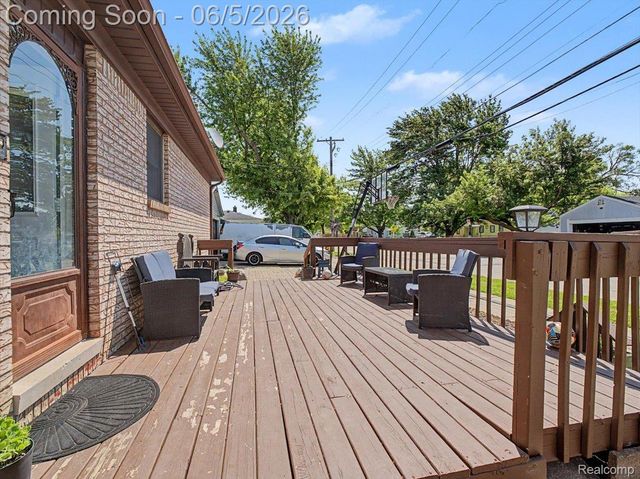 14275 Irene Street, Southgate, MI 48195