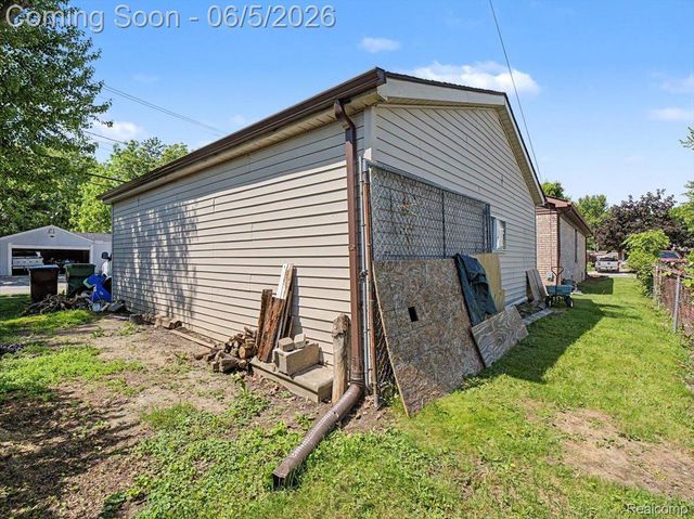 14275 Irene Street, Southgate, MI 48195