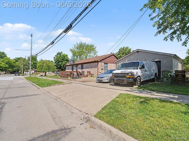 14275 Irene Street, Southgate, MI 48195