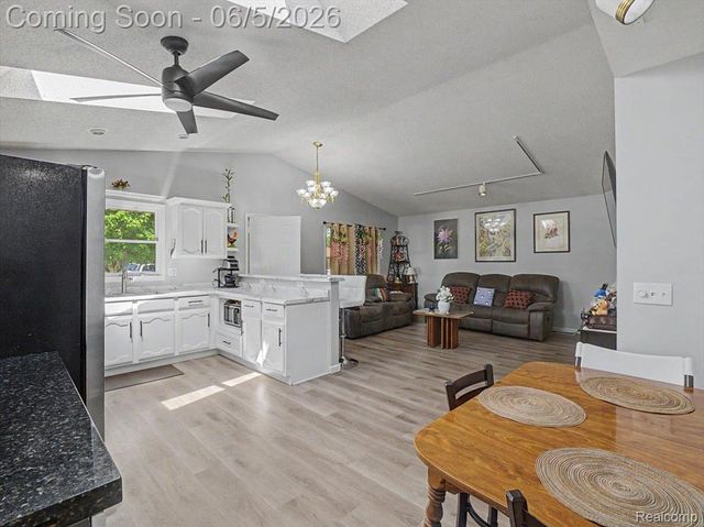 14275 Irene Street, Southgate, MI 48195