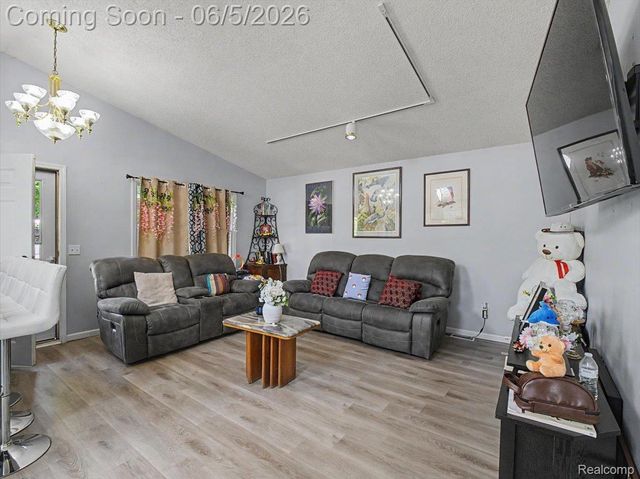 14275 Irene Street, Southgate, MI 48195
