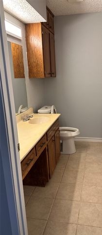 3812 Stuart Road, Denton, TX 76209