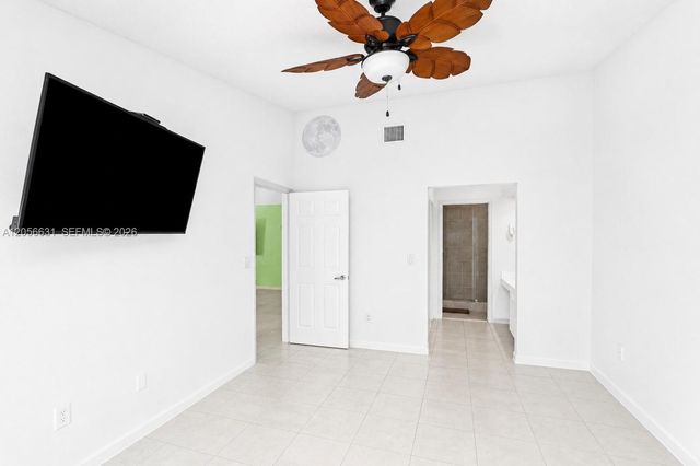 527 SE 21st Dr, Homestead, FL 33033