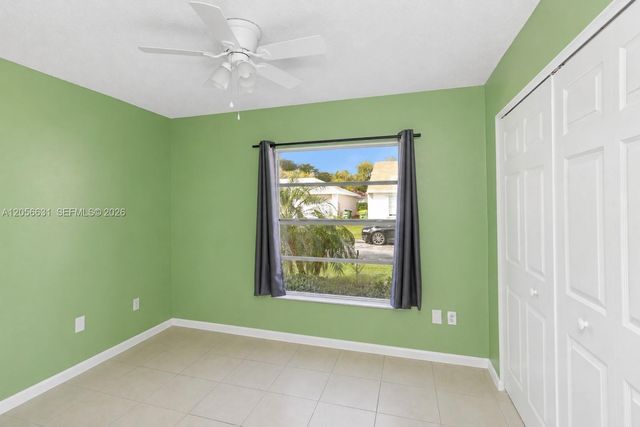 527 SE 21st Dr, Homestead, FL 33033