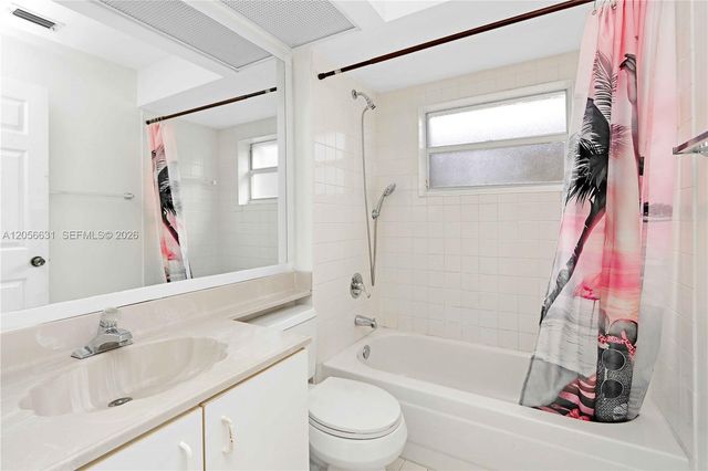 527 SE 21st Dr, Homestead, FL 33033