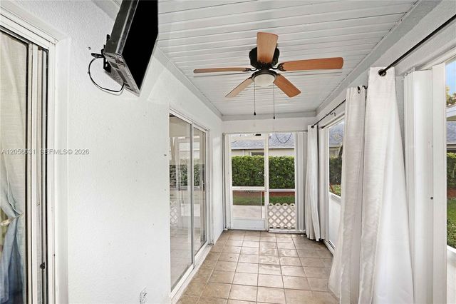 527 SE 21st Dr, Homestead, FL 33033