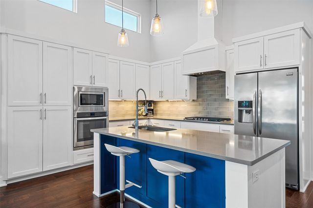 7005 Boyle DR, Austin, TX 78724