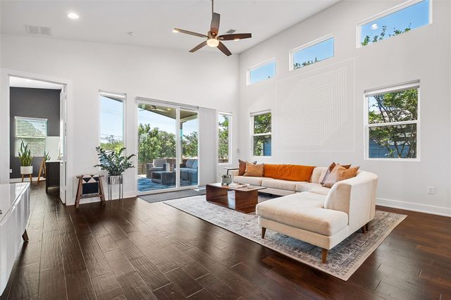 7005 Boyle DR, Austin, TX 78724