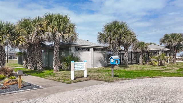 18047 Shaman Drive, Galveston, TX 77554