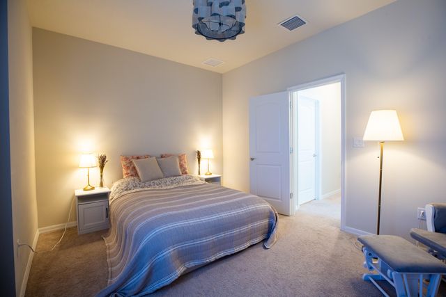 4601 E Pinehurst Trl Trail E, Oakland Park, FL 33309