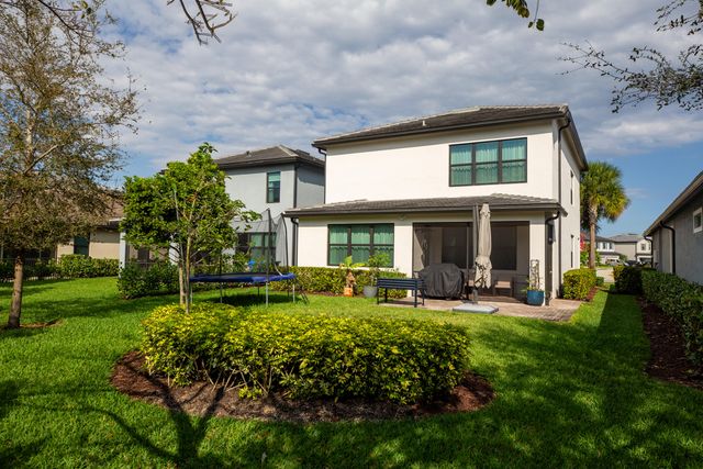 4601 E Pinehurst Trl Trail E, Oakland Park, FL 33309