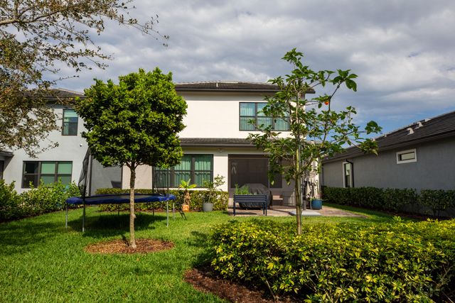 4601 E Pinehurst Trl Trail E, Oakland Park, FL 33309