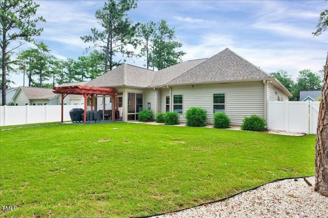 316 Pine Laurel Drive, Carthage, NC 28327