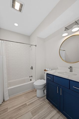 27 Ward St 302, Boston, MA 02127