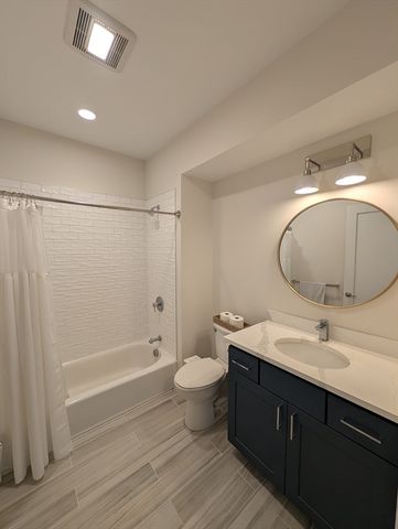 27 Ward St 302, Boston, MA 02127