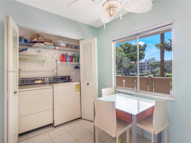 14360 Strathmore Lane 203, Delray Beach, FL 33446