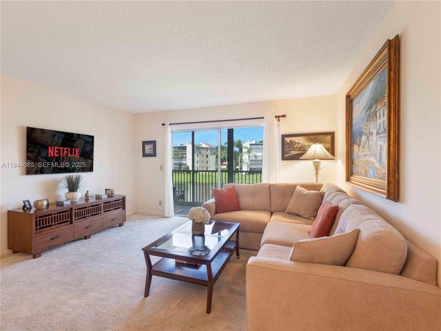 14360 Strathmore Lane 203, Delray Beach, FL 33446