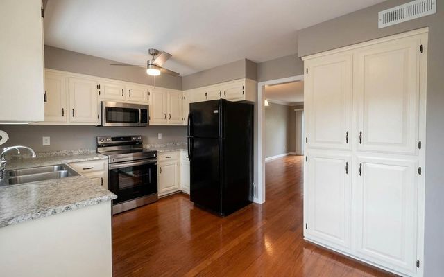1127 Brentwood Pt, Brentwood, TN 37027