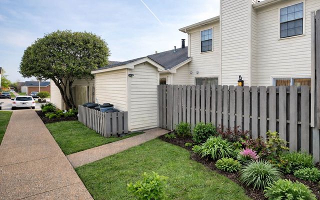 1127 Brentwood Pt, Brentwood, TN 37027