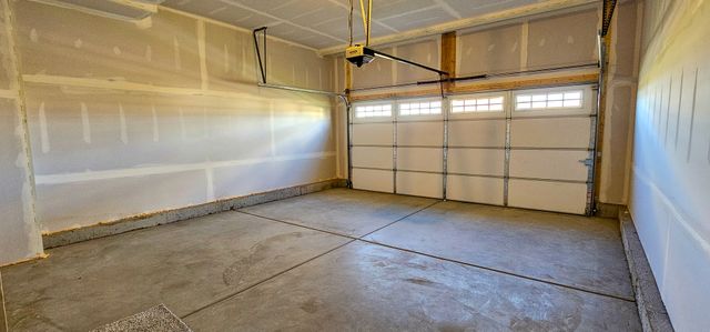 2444 Scribe Street, Oswego, IL 60543