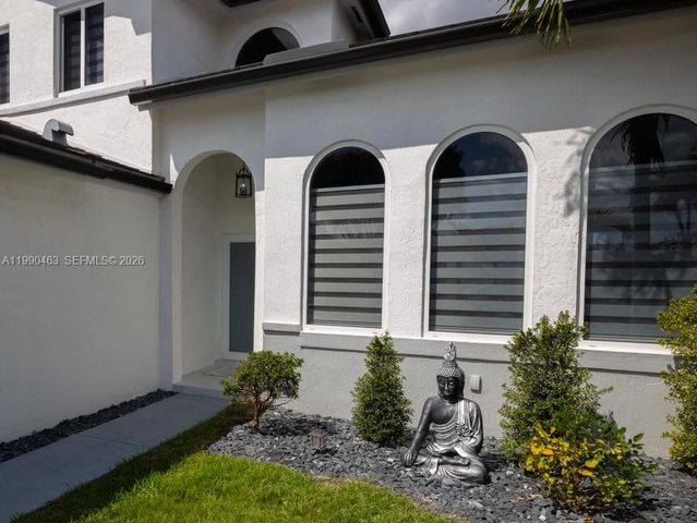 8172 SW 163rd Ct, Miami, FL 33193