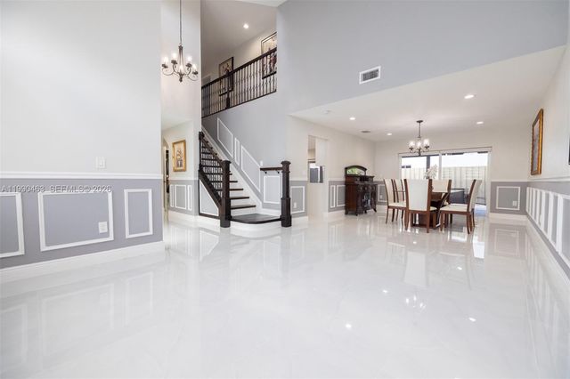 8172 SW 163rd Ct, Miami, FL 33193