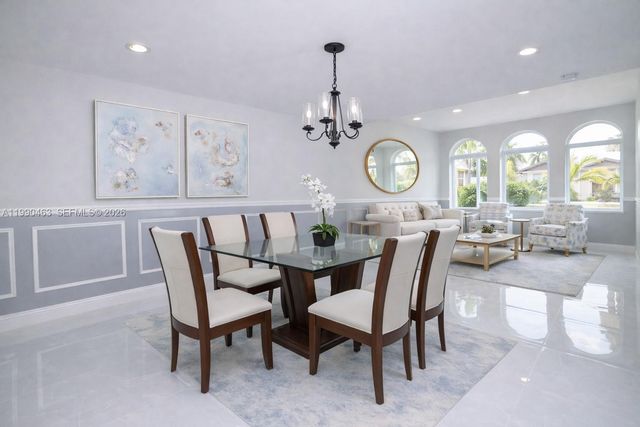 8172 SW 163rd Ct, Miami, FL 33193