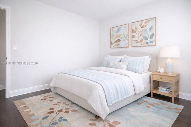 8172 SW 163rd Ct, Miami, FL 33193