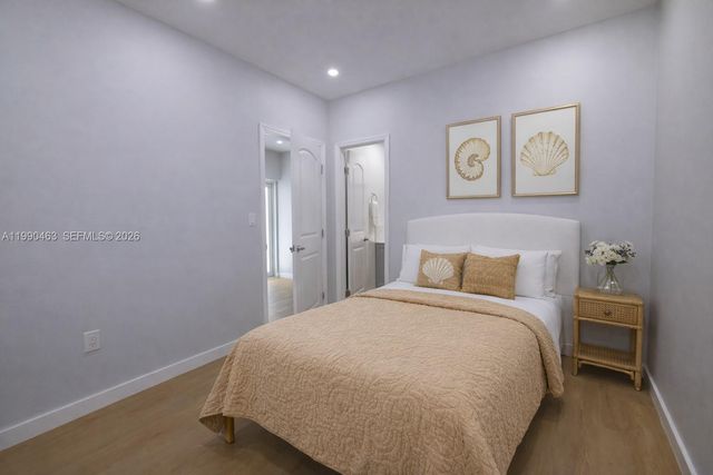 8172 SW 163rd Ct, Miami, FL 33193