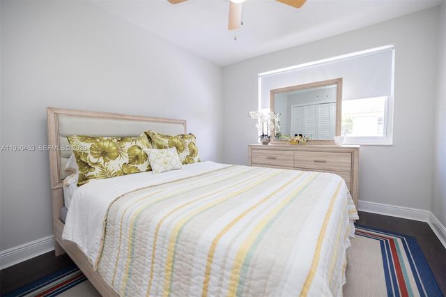 8172 SW 163rd Ct, Miami, FL 33193