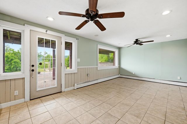 1754 2nd Street, Milton, WV 25541