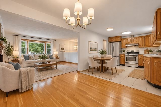 32 Westwood Street, Burlington, MA 01803