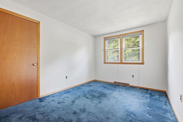 32 Westwood Street, Burlington, MA 01803
