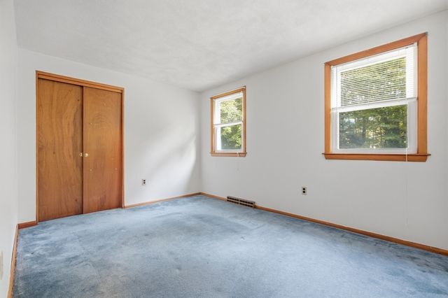 32 Westwood Street, Burlington, MA 01803
