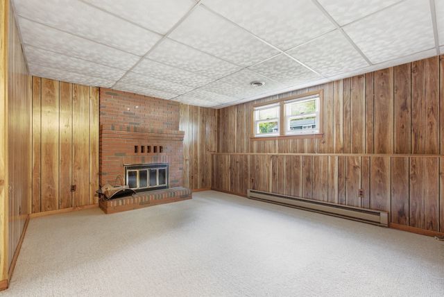 32 Westwood Street, Burlington, MA 01803
