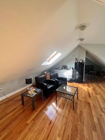 20 Kenton 4, Boston, MA 02130