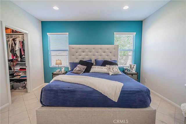 20311 Amorette Court, Saugus, CA 91350