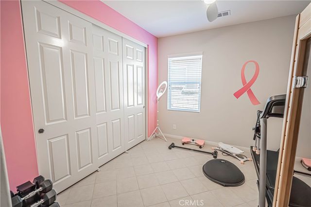 20311 Amorette Court, Saugus, CA 91350