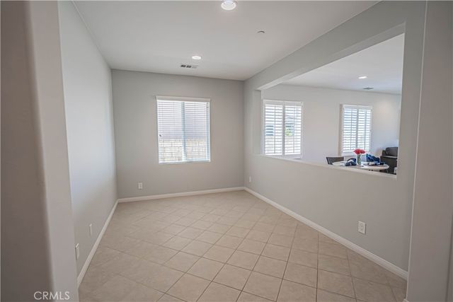 20311 Amorette Court, Saugus, CA 91350